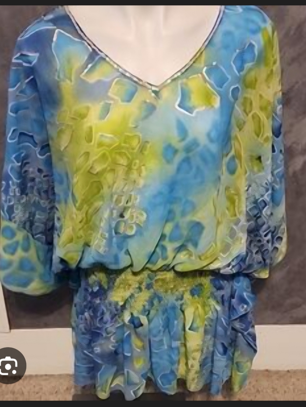 Peppermint Bay Ladies coverup Size  Large Blue & Lime Patterned V-Neck Dress